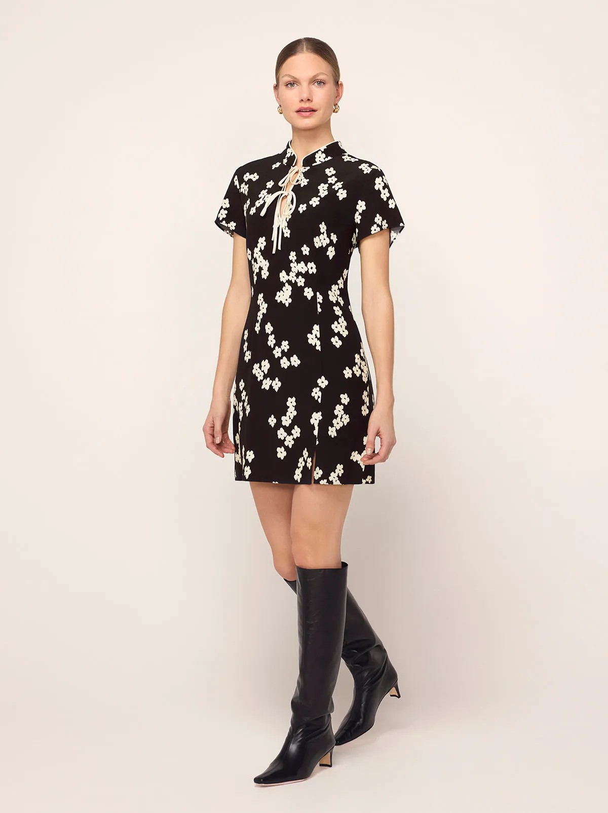 Gretchen Black Blurred Floral Print Mini Dress