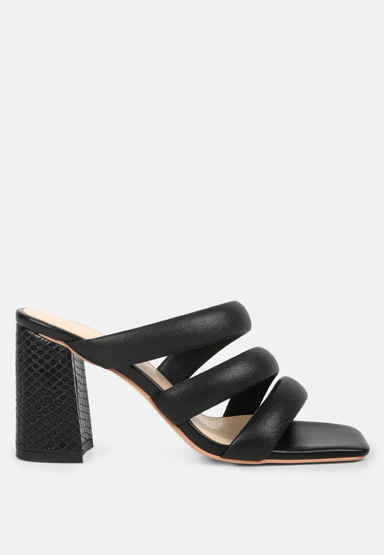 KYWE Black Textured Heel Chunky Strap Sandals