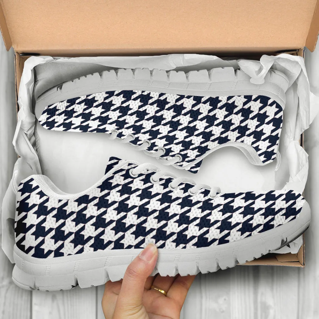 Mesh Sneakers_Navy on White_HT Pattern